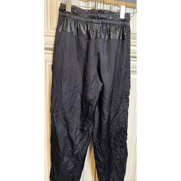 Nike Women's Black Sportswear Woven Cargo Rebel Track Jogger Pants Size XS - Picture 12 of 13